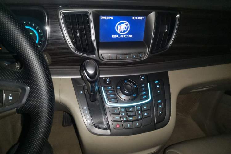 Used Buick GL8 2011 3.0L XT Luxury Business Flagship Edition