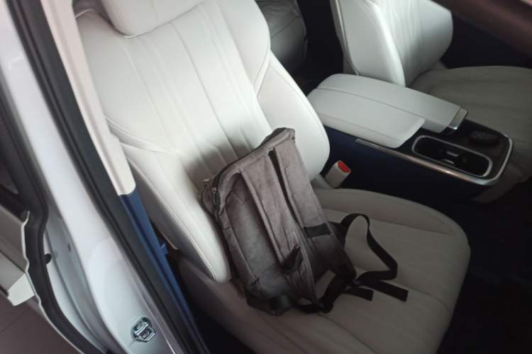 Used Buick Century 2025 2.0T Six-Seater YinShi Edition
