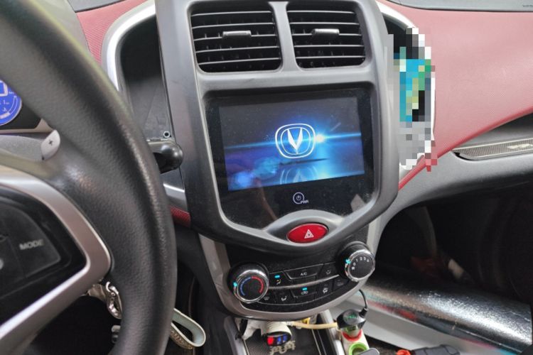 Used CHANGAN Benni 2015 1.4L IMT Prestige Model China V Standard Audio And AC Panel