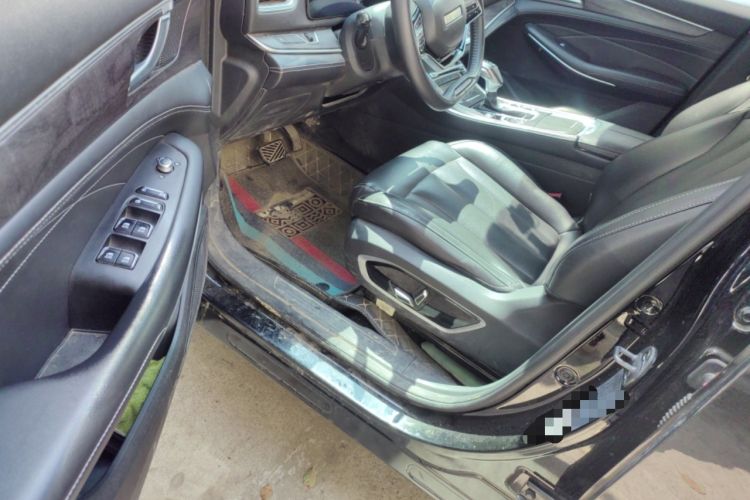 Used Dongfeng Fengon 580 2022 1.5T Automatic Enjoyment Model Driver Seat