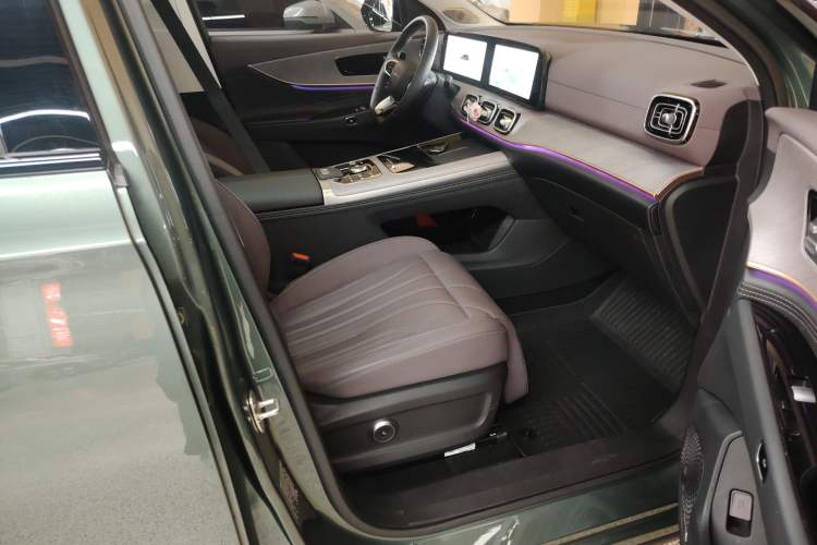 Used Chery Fengyun T10 2024 210 Luxury Edition Right Front Seat