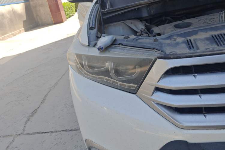 Used Toyota Highlander 2013 2.7L Two-Wheel Drive 7-Seater Zijin Edition