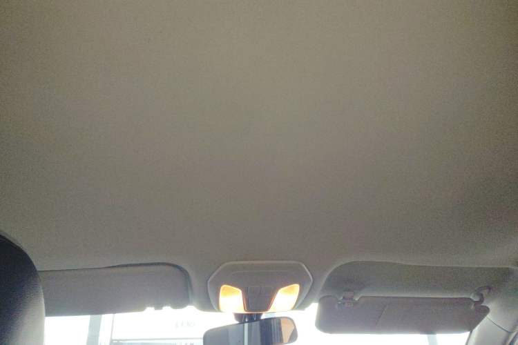 Used SAIC MAXUS EUNIQ 5 2020 Elite Edition 7 Seats
