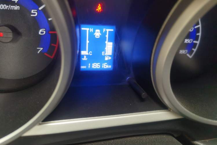 Used CHANGAN KAICHENG Ounuo S 2014 1.3L Happiness Model Odometer Close Up