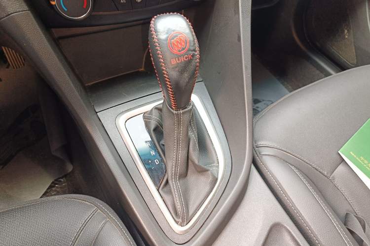 Used Buick GT 2021 Revised Version Flagship 1.5L Automatic Elite Edition Gear Lever