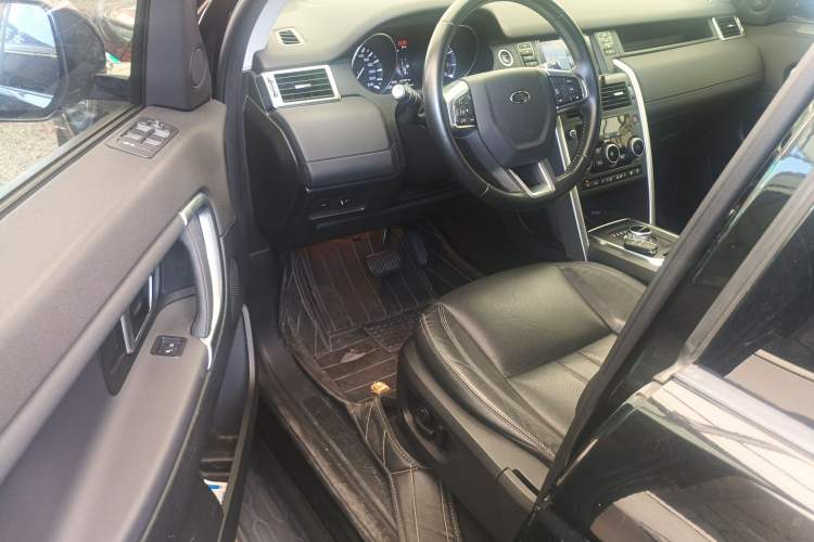 Used Land Rover Discovery Sport 2016 2.0T SE
