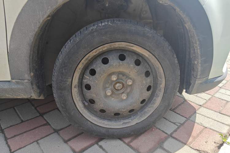 Used BAIC New Energy EC3 2018 Dynamic Edition Customized Version
