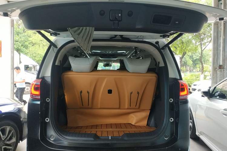 Used GAC Trumpchi M8 2021 Lingxiu Series 390T Deluxe Edition