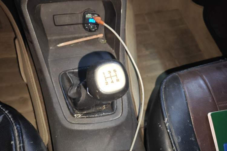 Used Wuling Hongguang 2018 1.5L S Standard Version L2B Gear Lever