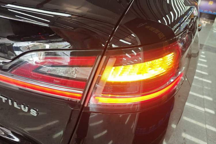 Used Lincoln Nautilus 2021 2.0T Four-Wheel Drive Luxury Edition
