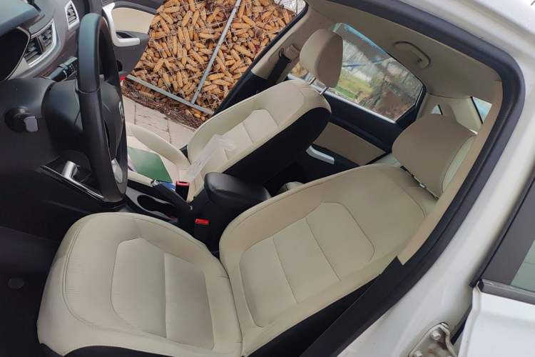 Used Changan Alsvin V7 2016 1.6L Manual LeShang Model China V Standard
