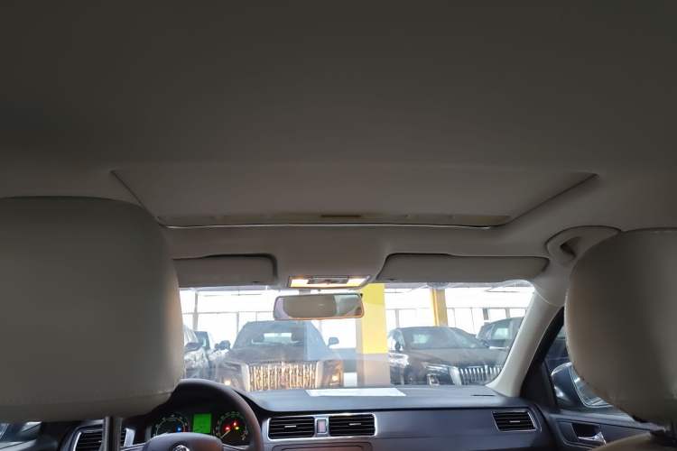 Used Skoda Rapid 2013 1.6L Automatic Smart Selection Model
