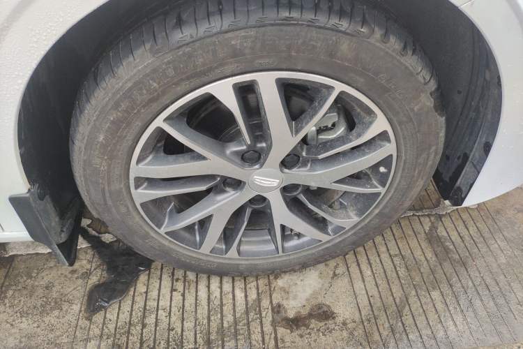 Used Geely Auto Emgrand 2025 4th Generation 1.5L CVT Longteng Edition Right Front Wheel Hub