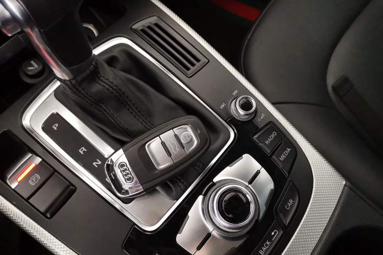 Used Audi A4 2014 40 TFSI allroad quattro plus version