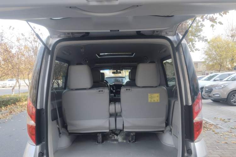 Used JAC Refine M5 2016 2.0T Gasoline Manual Business Edition