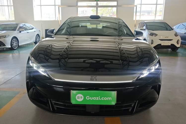 Used BYD Han 2025 DM-i Intelligent Driving Edition 125KM LiDAR Flagship Model
