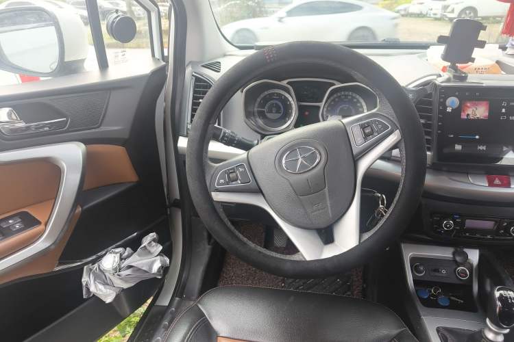 Used JAC Group Refine S3 2014 1.5L Manual Luxury Smart Model
