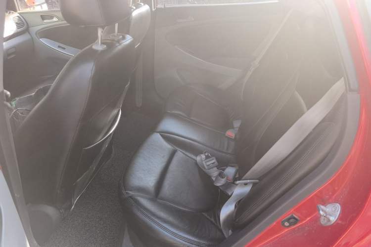 Used Hyundai Verna (older generation) 2014 1.4L Automatic Smart GLS
