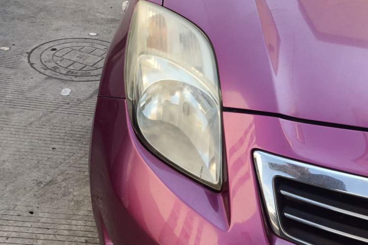 Used Toyota Yaris 2011 1.6E Automatic Charm Edition Right Front Headlight