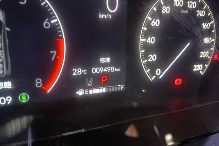 Used Honda CR-V 2024 240TURBO Two-Wheel-Drive FENGSHANG Edition 7 Seats Odometer Close Up