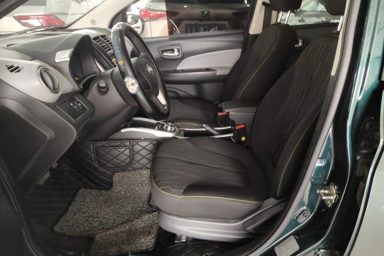 Used Oshan Benni E-Star 2021 National Edition Xin Yue Version (Fast-Charging Edition) Lithium Iron Phosphate (31.95 kWh)