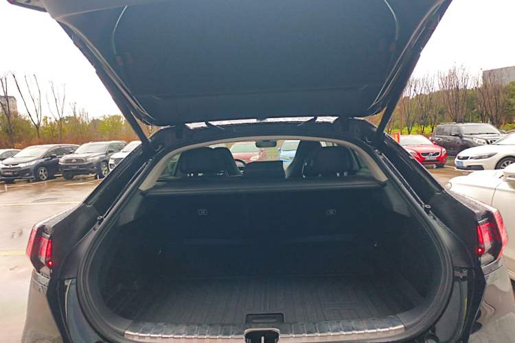 Used Zeekr 001 2023 YOU Edition 100 kWh
