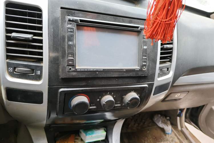 Used Huanghai Challenger SUV 2010 2.0L Two-Wheel Drive DD6490P
