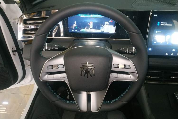 Used BYD Qin L 2024 DM-i 120KM Beyond Model
