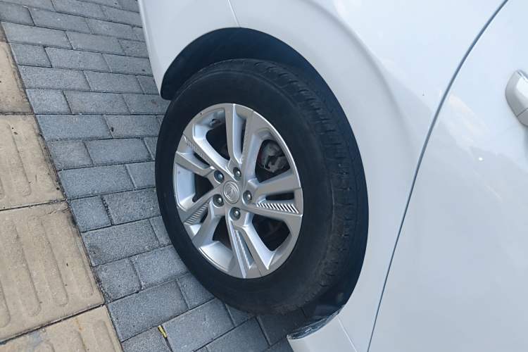 Used Changan Eado 2019 High-Energy Edition 1.6L GDI Automatic Pioneer Model China VI Standard
