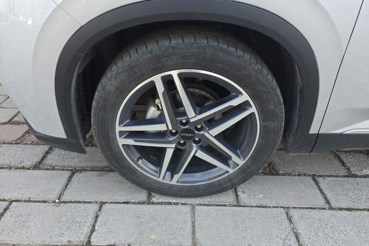 Used Dongfeng Aeolus Mage 2023 DH-i 1.5T Prestige Edition
