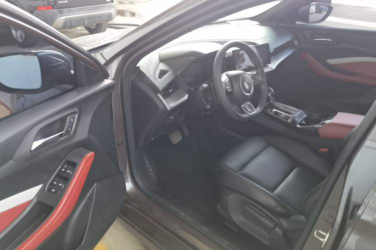 Used MG 5 2021 Revised Version 180 DVVT CVT Youth Luxury Edition
