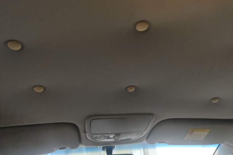 Used Geely Auto Classic Emgrand 2013 Hatchback 1.5L Manual Entry-Level Model Headliner