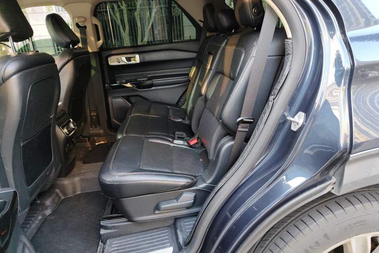 Used Ford Explorer 2020 EcoBoost 285 4x4 Titanium Edition 7-Seater
