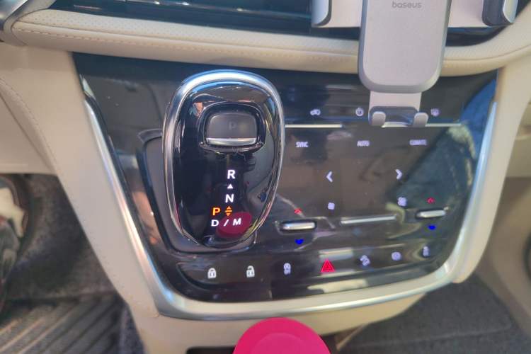 Used Buick GL8 2023 ES Lu Zun Luxury Model