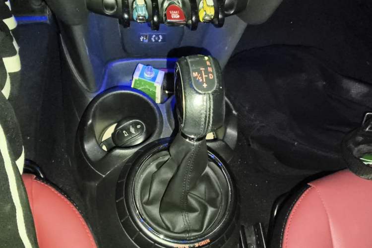 Used MINI 2014 1.5T COOPER Fun
