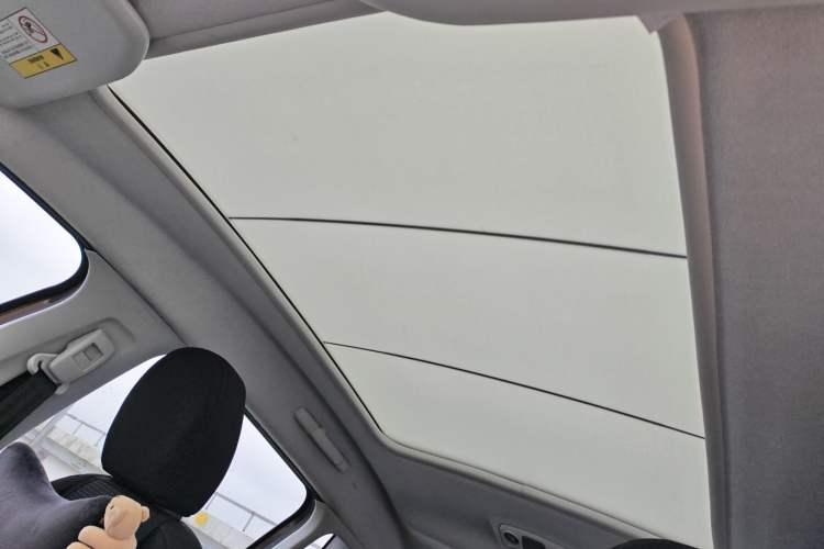 Used Peugeot 2008 2014 1.6L Manual Fashion Edition Headliner