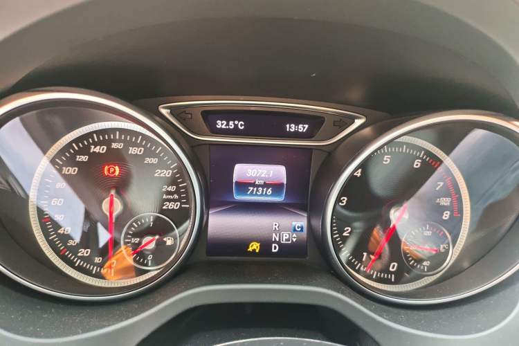 Used Mercedes-Benz CLA 2017 Year Restyled CLA 260 4MATIC
