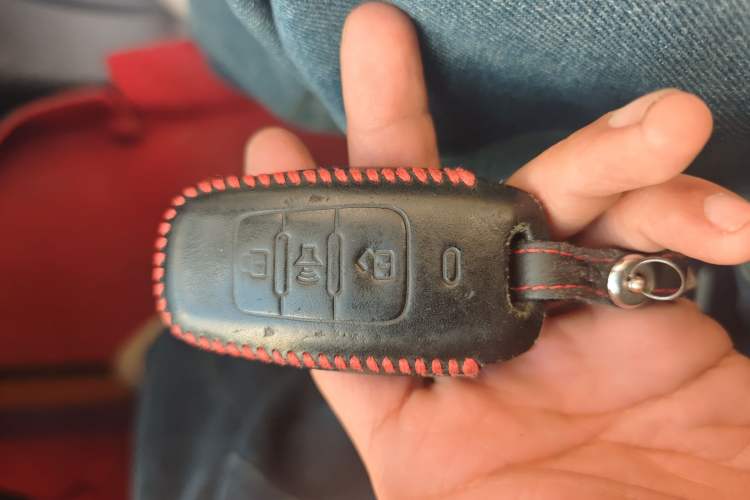 Used Haval H2 2016 Red-Label 1.5T Manual Two-Wheel Drive Luxury Model
