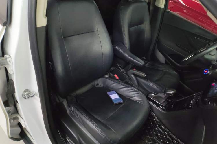 Used Buick Encore 2016 18T Automatic Two-Wheel Drive Urban Leading Edition