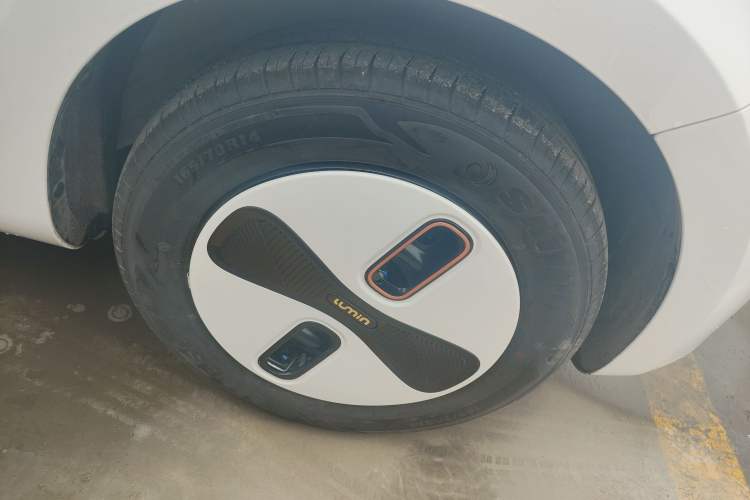 Used CHANGAN NEVO Lumin 2026 Model Treasure Edition 205km Beloved Beige Guoxuan Exterior 5