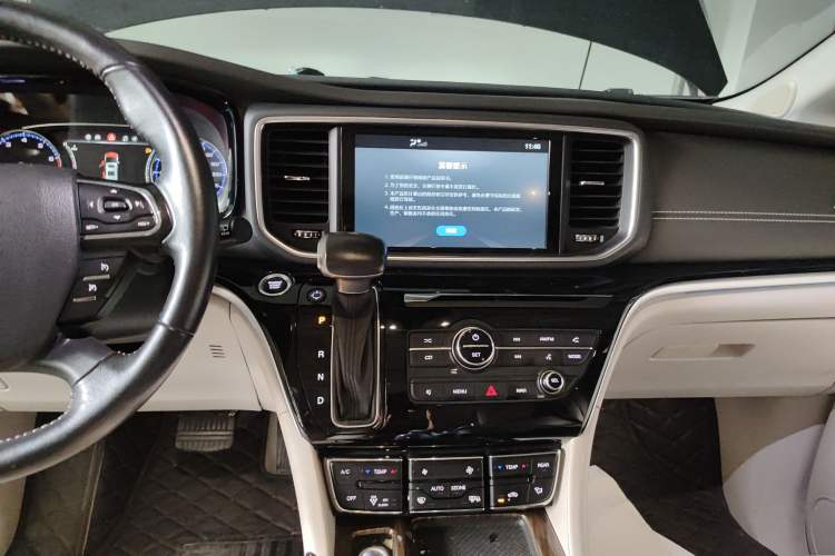 Used GAC Trumpchi M8 2018 320T Luxury Edition
