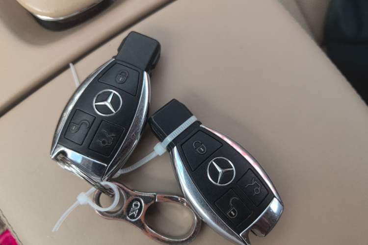 Used Mercedes-Benz S-Class 2011 S 500 L CGI 4MATIC
