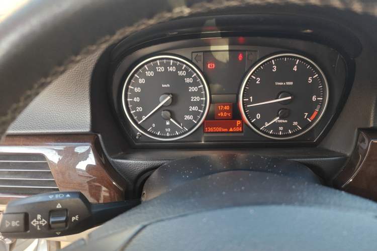 Used BMW 3 Series 2010 320i Sport Edition Instrument Cluster