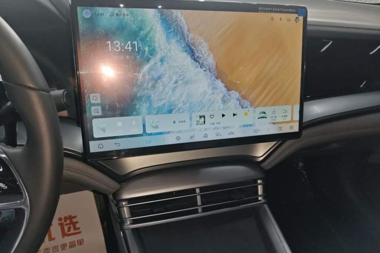 Used BYD Seal 07 DM-i 2025 DM-i 1.5L 125km Elite Model Audio And AC Panel