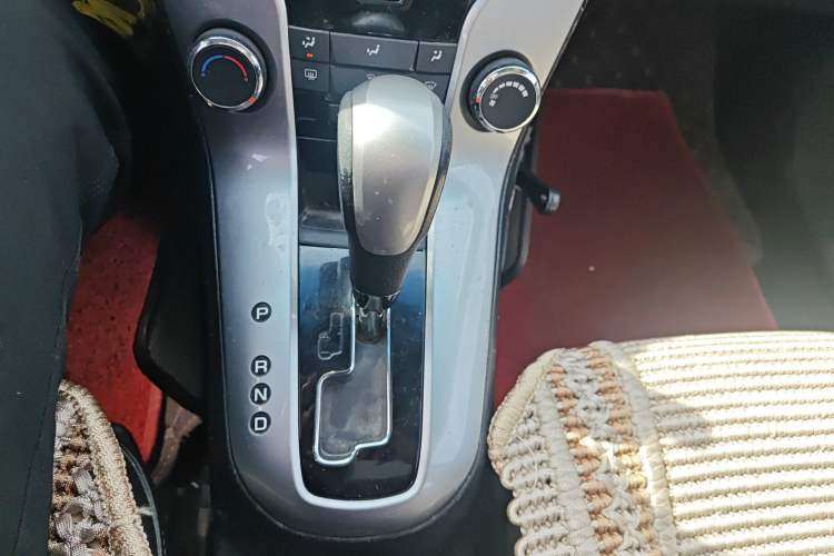 Used Chevrolet Cruze 2013 Hatchback 1.6L Automatic Luxury Model
