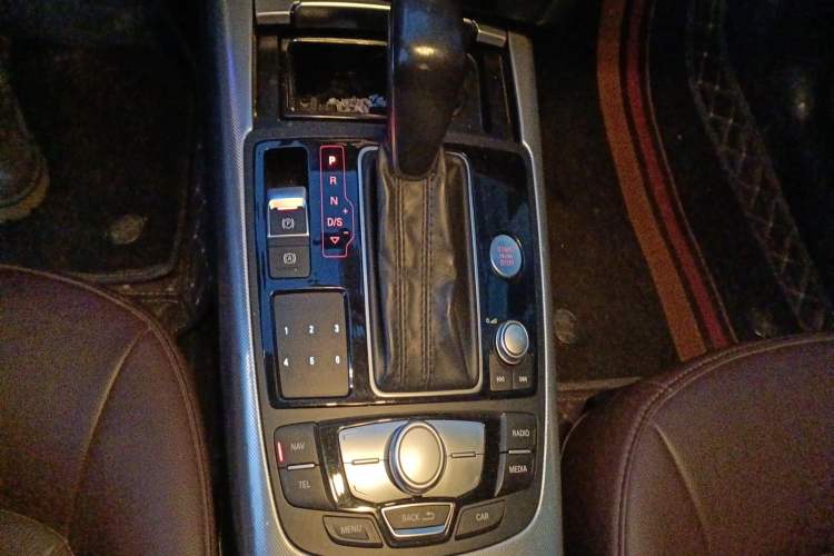 Used Audi A6L 2016 TFSI Technology Edition Gear Lever