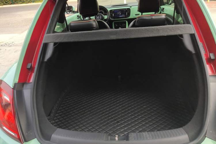 Used Volkswagen Beetle 2018 180TSI Yile Model