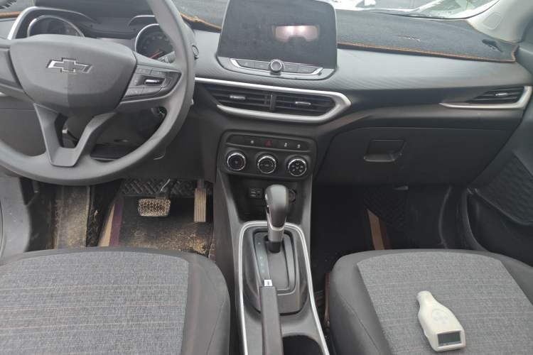 Used Chevrolet Trax 2019 Redline 335T CVT Trendy Version China VI Standard
