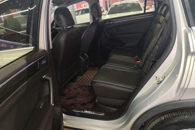 Used Volkswagen Tiguan L 2017 330TSI Automatic Two-Wheel Drive Flagship Edition