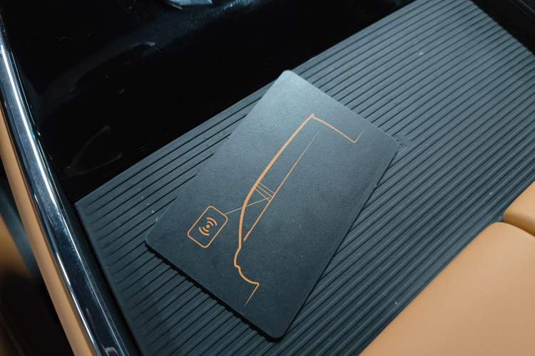 Used Geely Galaxy LEVC L380 2025 805 km Flagship Version All-Wheel Drive Interior 1